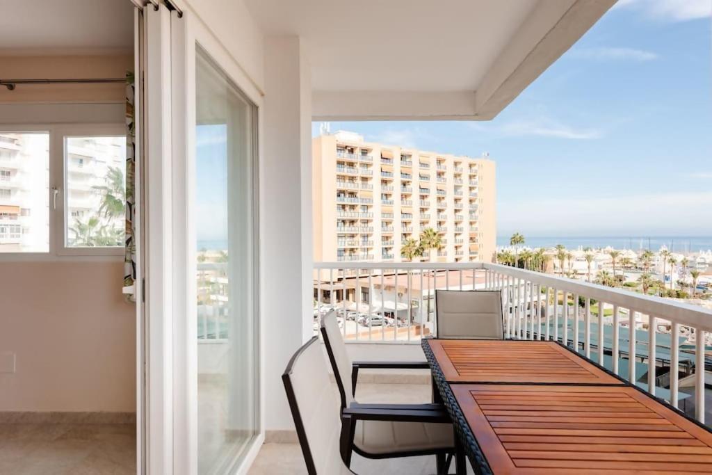 شقة Amplio Con Vistas Al Mar Y Piscina En بينالماذينا المظهر الخارجي الصورة