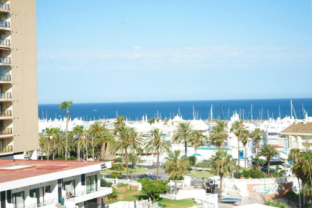 شقة Amplio Con Vistas Al Mar Y Piscina En بينالماذينا المظهر الخارجي الصورة